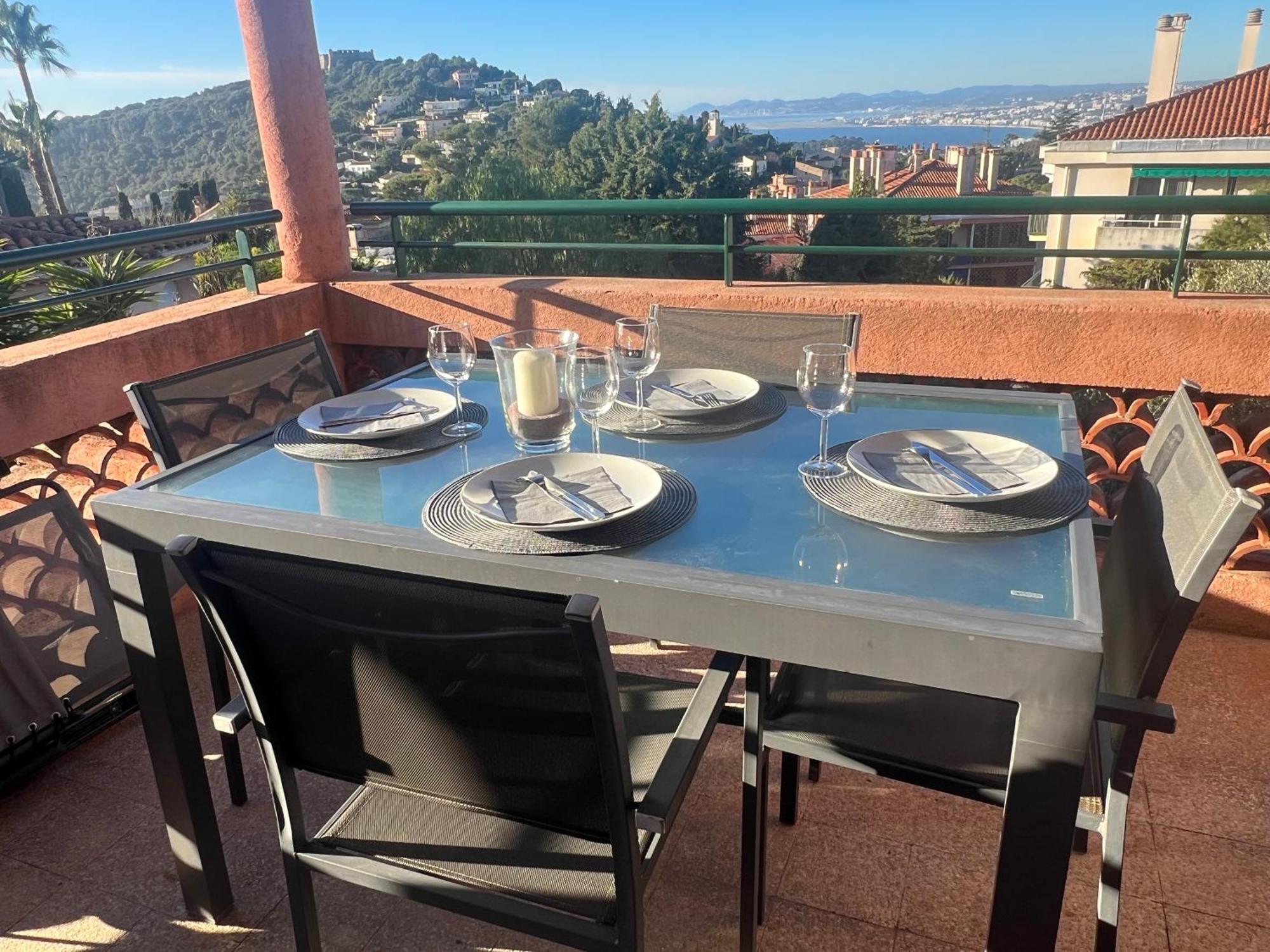 Agréable 3 pièces climatisé avec vue mer et parking Villefranche-sur-Mer Exterior foto